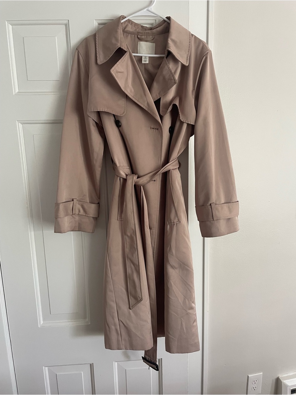 Women's Trench Coat in Khaki